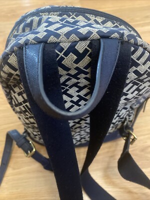 Tommy Hilfiger Logo Print Backpack Purse Navy Blue Gold  display picture 3