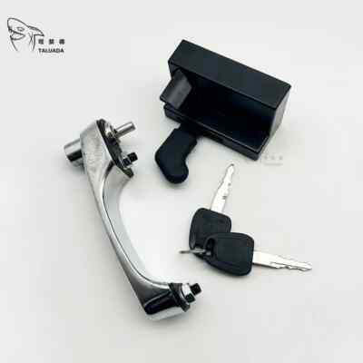 Door Lock Assy For DOOSAN DX60 DX60-9C DX55 Cab Door Cylinder Lock with Keys