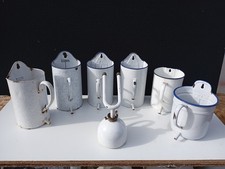 Lot 6 Ancien Pot en tole émaillée 2 Litres Pot A Lavement, Fontaine, Broc ..