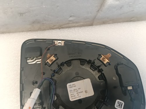 2022-2024 Rivian R1S/R1T LH Driver Side Outside Wing Mirror Glass PT00031436 OEM - Bild 7 von 9