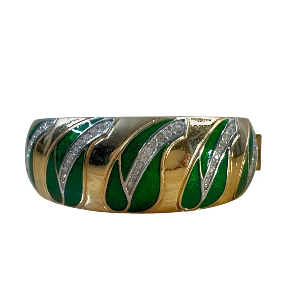 Pulsera Christian Dior Tono Dorado Estrás Transparente Esmalte Verde Talla 6.5 Foto 3 de 4