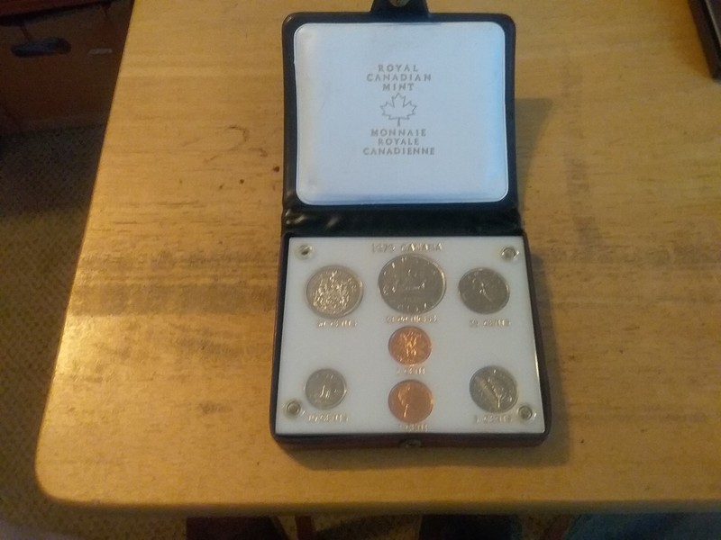 Royal Canadian Mint 1975 Proof Set