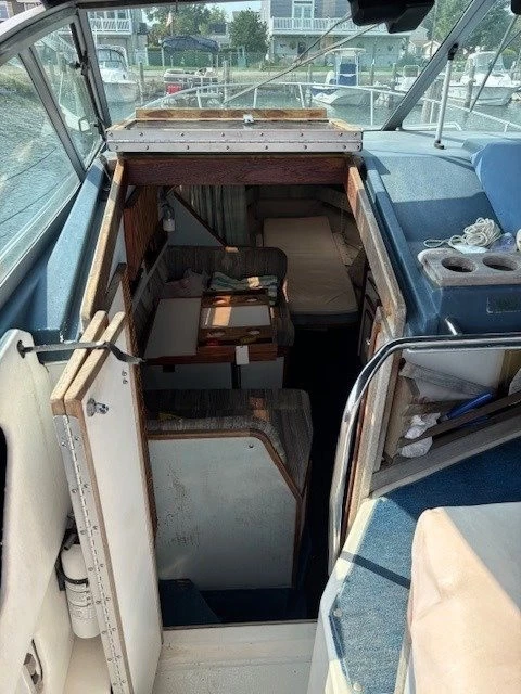 1989 Sea Ray 268 Sundancer 27' Cruiser Mercruiser 357 300HP V8 Ran Recently - Image 4 of 4