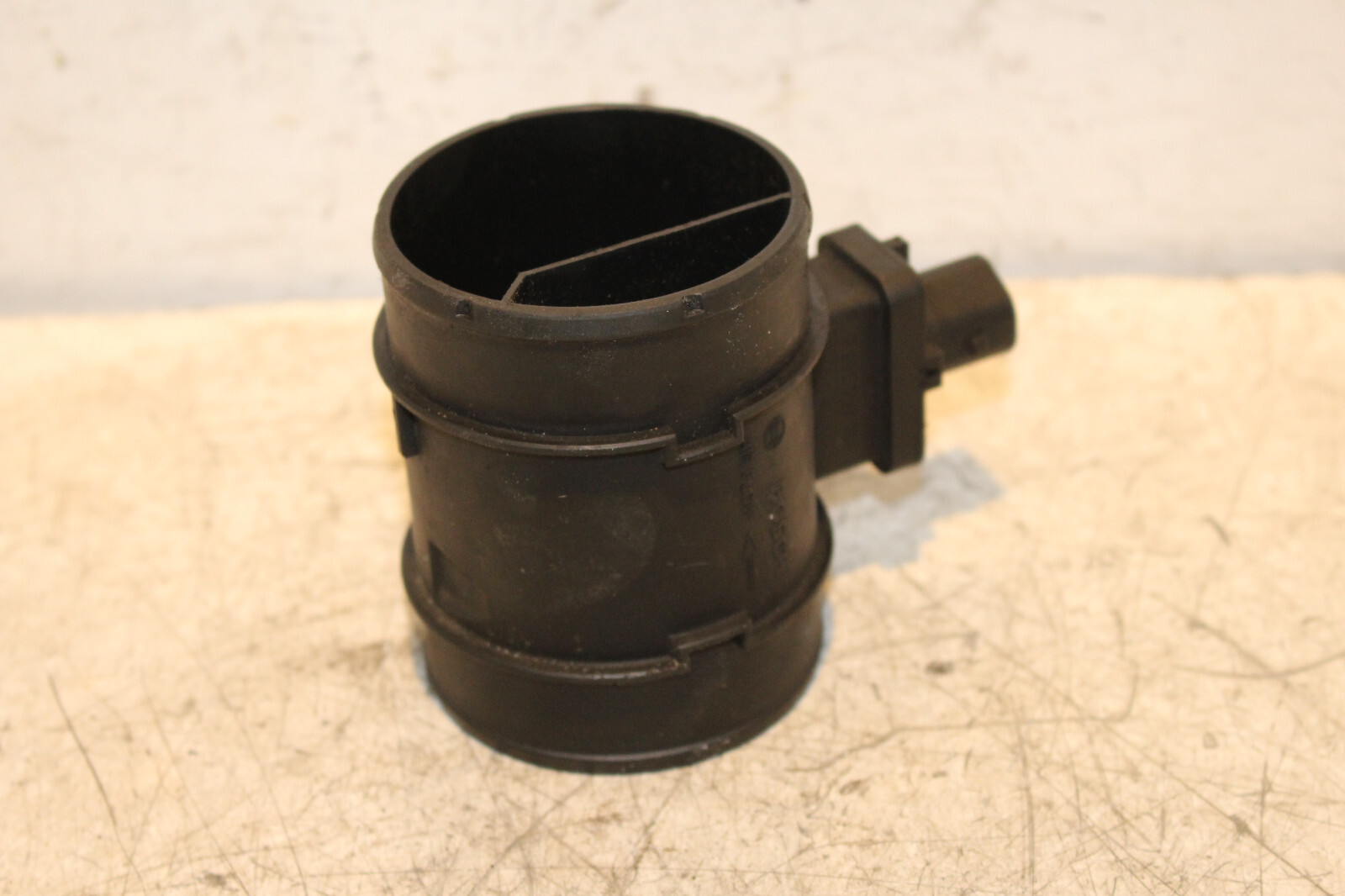 Vauxhall Corsa D (A13DTC) Mass Airflow (MAF) Sensor GM 55561912