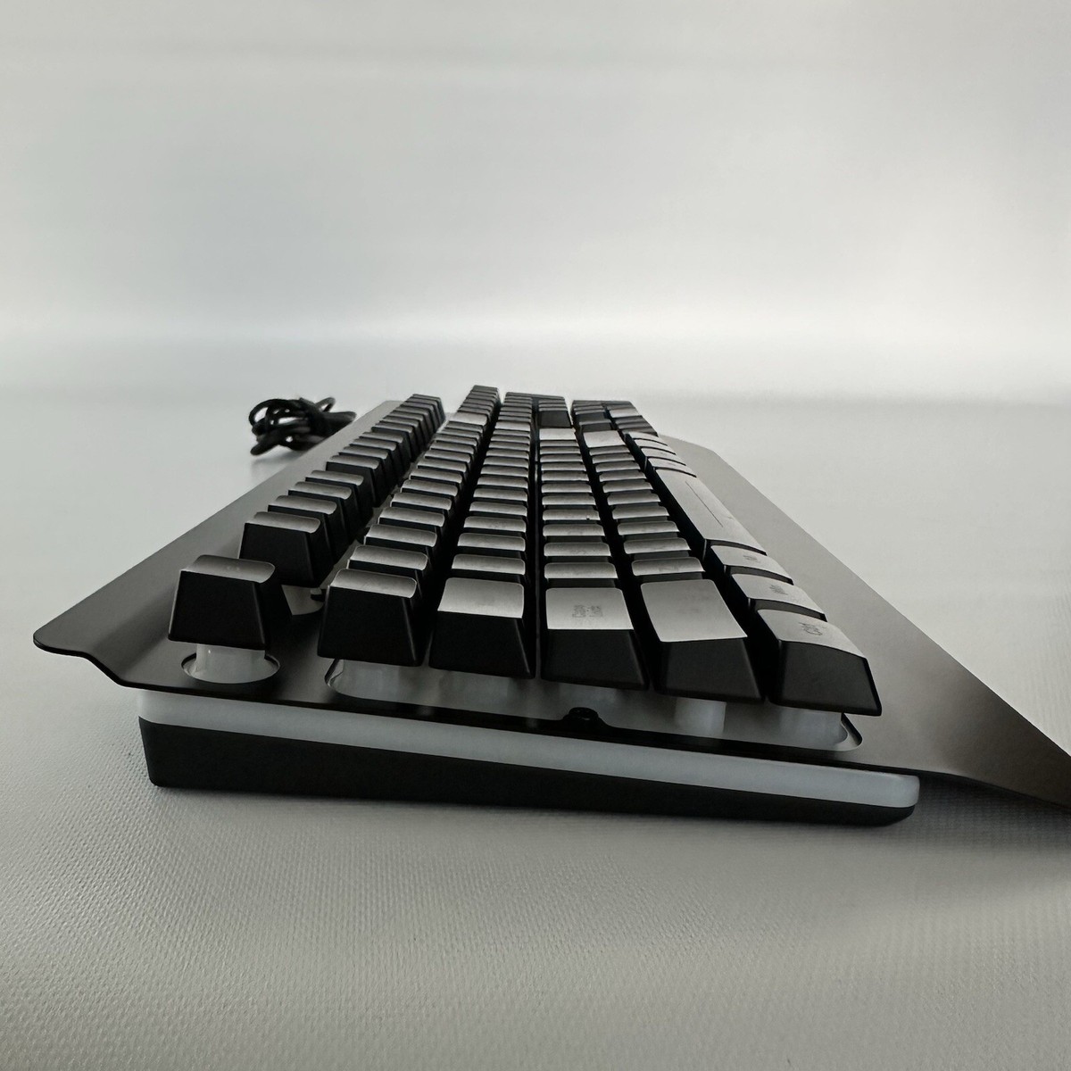 Black USB-A Full Size Wired Gaming Keyboard js268 With RGB