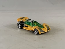 Hot Wheels Open Road-ster 2002 First Editions Dark Yellow PR5s