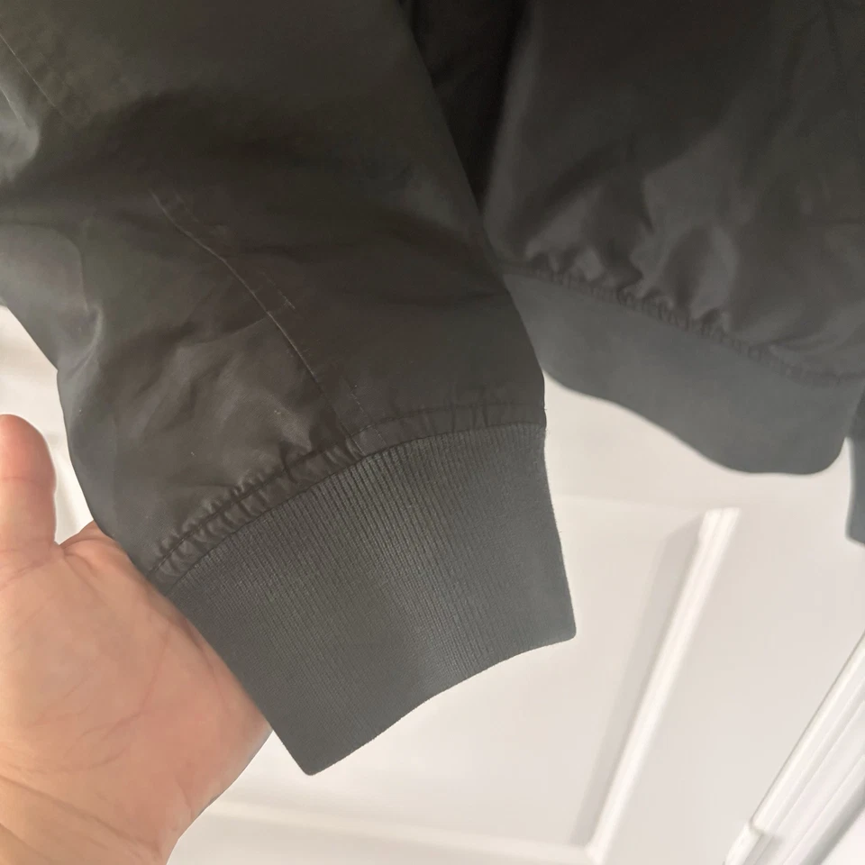 Chaqueta negra estilo militar American Living talla grande para hombre. Foto 3 de 4