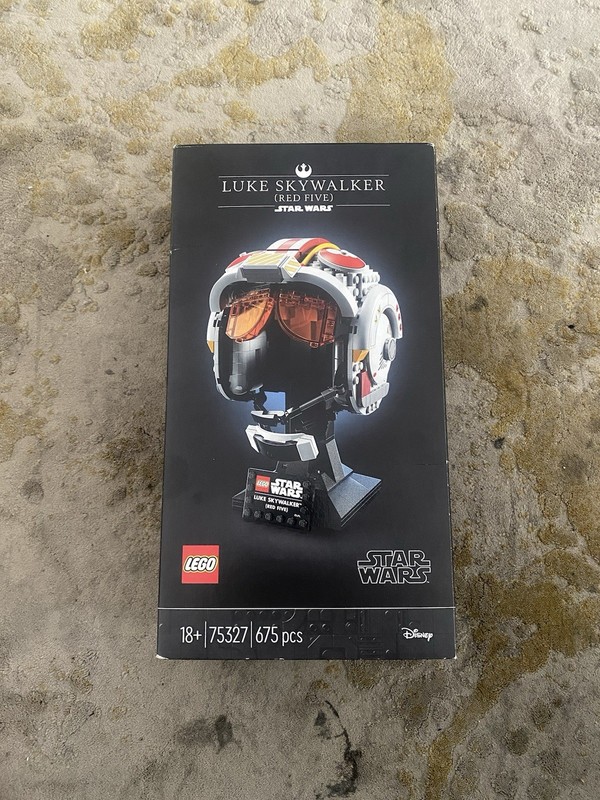 LEGO Star Wars: Luke Skywalker 75327 Brand New & Sealed (FREE P&P)