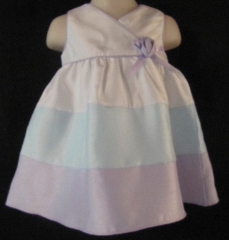 Youngland Sleeveless White Blue and Purple Dress with Bow Size 18 Months