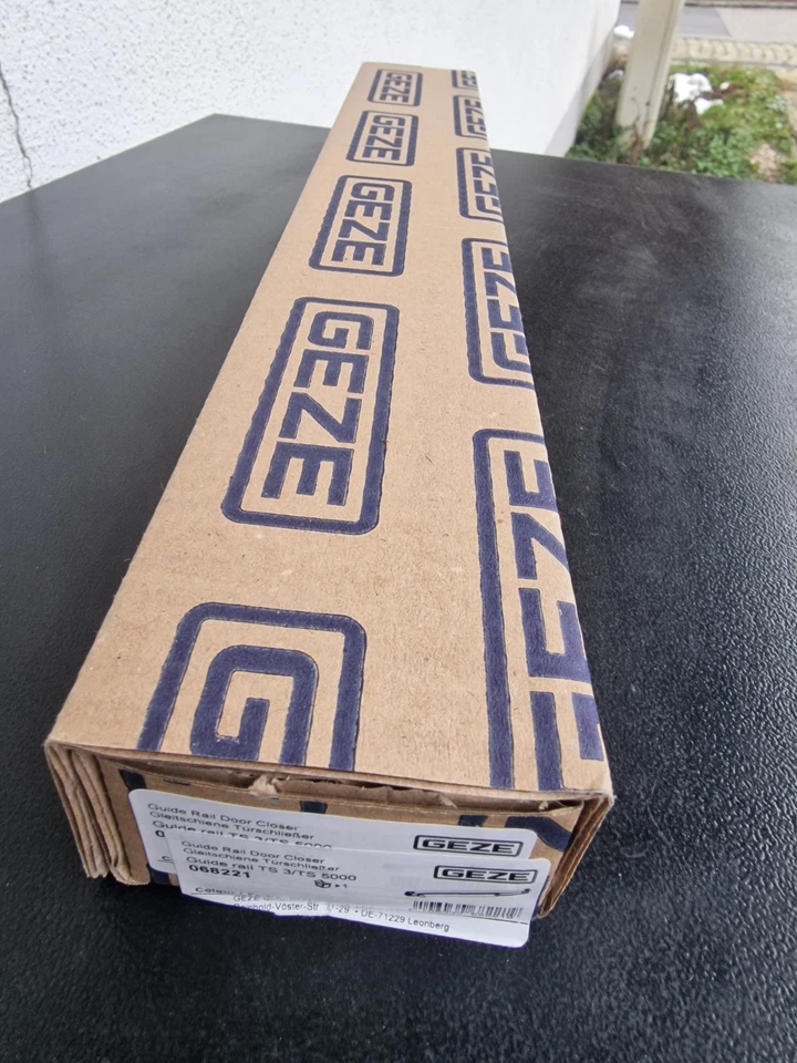 Geze Gleitschiene mit Schließarm für TS 3000 und TS 5000 Türschließer