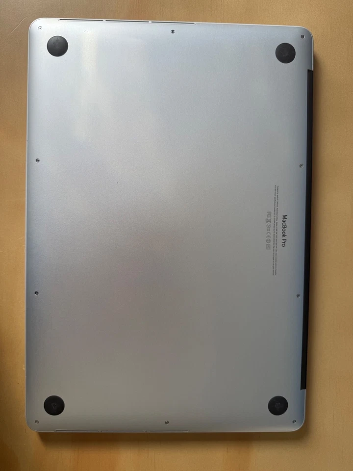 Apple MacBook Pro RETINA 15" Quad-Core Intel i7 / 16GB RAM / 256GB SSD Mid 2012 - Image 4 of 4