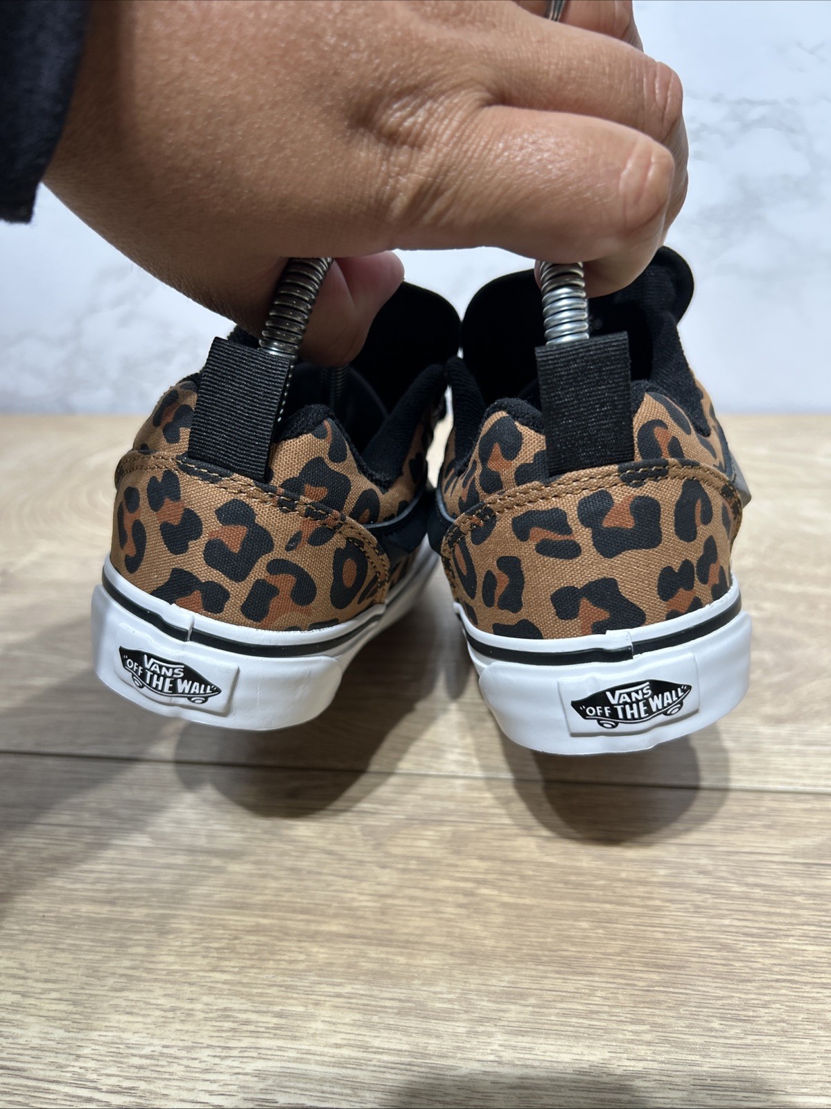 Vans Knu Skool Skate Sneakers Big Kid Leopard Print Black 1496272 Sz 3.5 New thumbnail 10