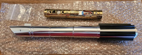 Star Wars Cade Skywalker Xenopixel Lightsaber