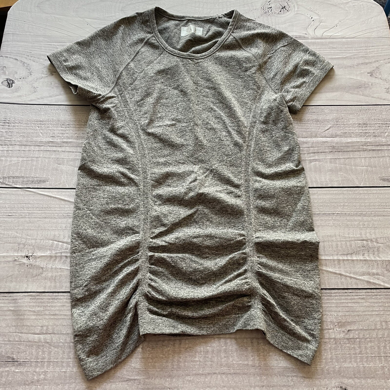 Athleta Workout Top, Small, Gray, Polyester Blend… - image 4