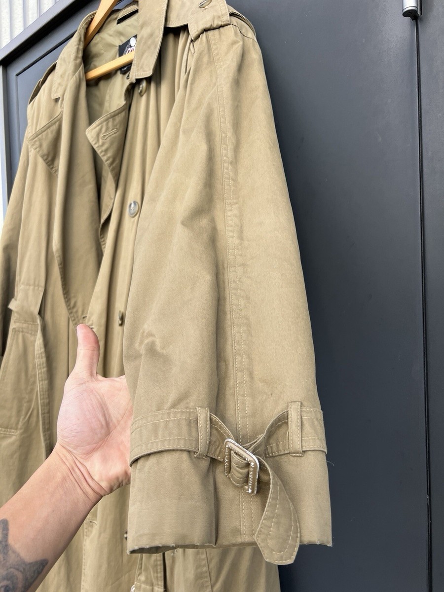 Vintage Saito Konichi Toyko, Japan Trench Coat Beige With Vintage Saito Konichi Toyko, Japan Trench Coat Beige With