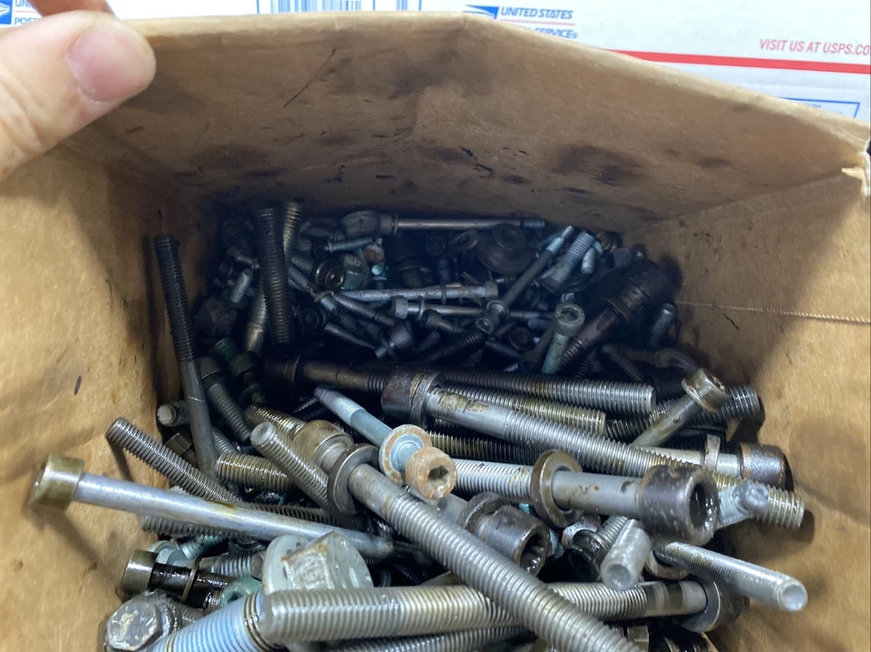 Volkswagen Passat 2002 caja de herrajes Foto 4 de 4