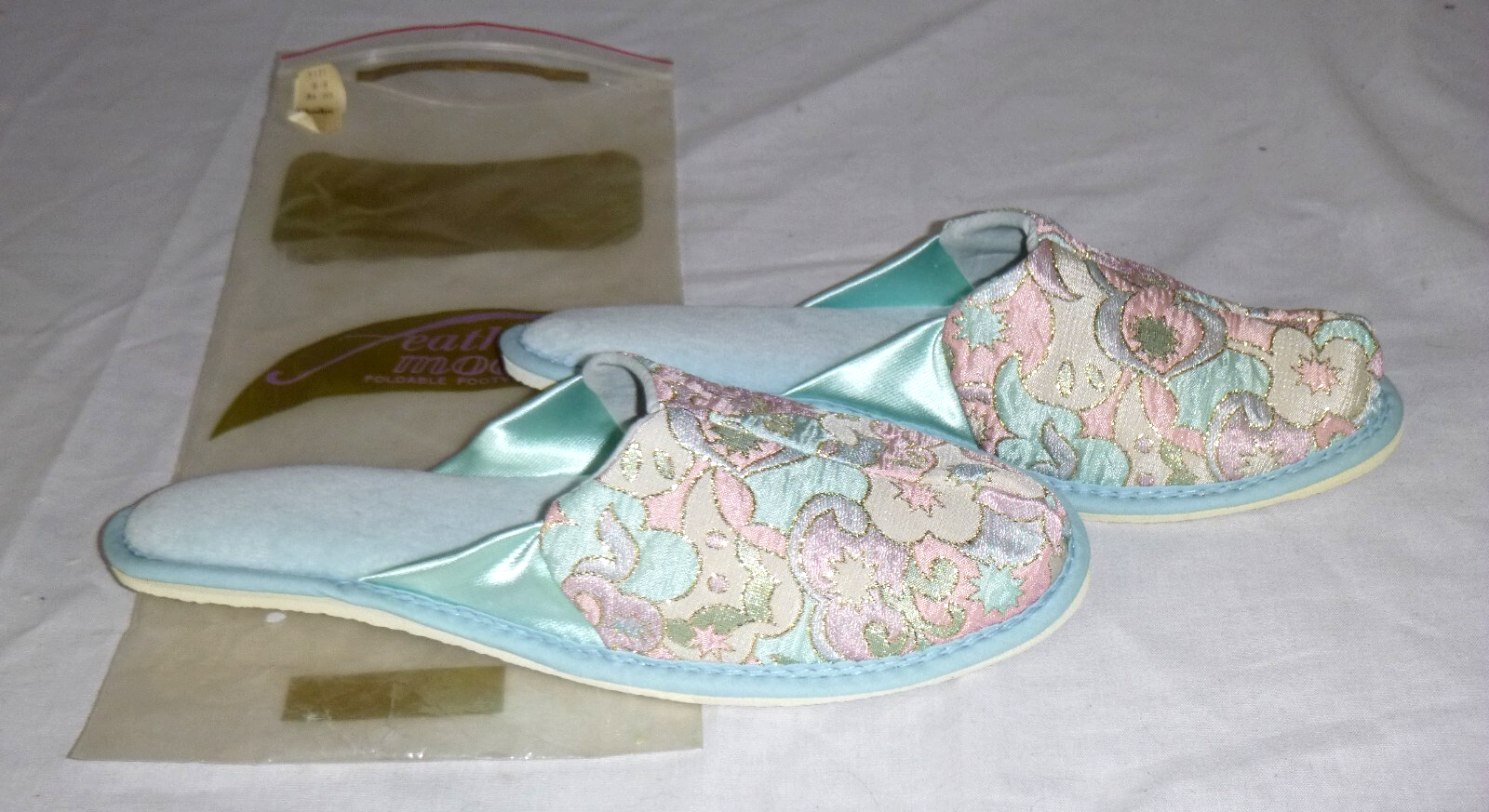 PANTOFOLA D’ORO NOS Pantofole Vintage Piuma Mocs Broccato Genio Rosa Blu Metallizzato Oro Taglia Large 8 9