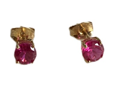 Ohrstecker 10 Karat Gold rund Rubin # 2515