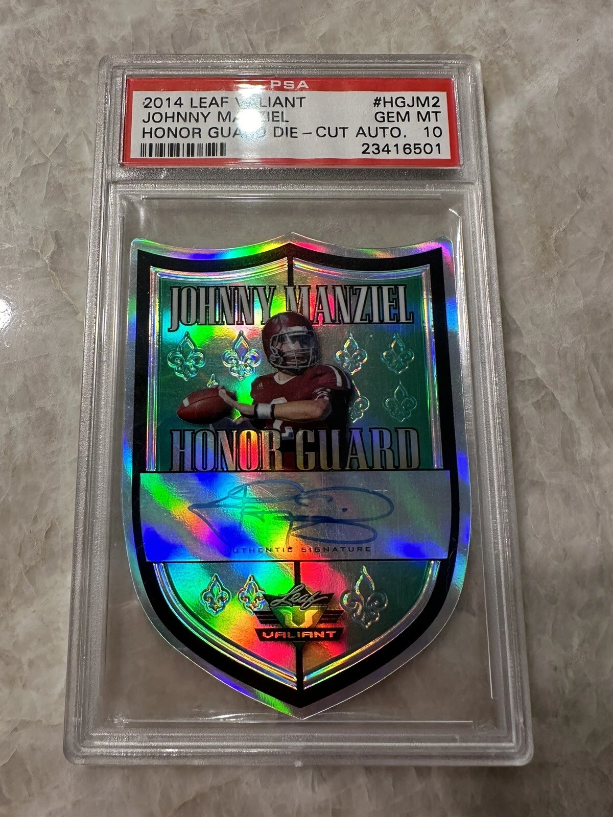Johnny Manziel Leaf Valiant Honor Guard Die-Cut Autograph #HGJM2 Base