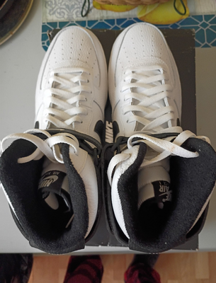Size 11 - Nike Men display picture 2