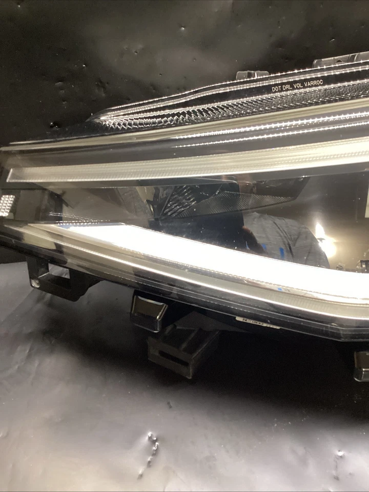 2021-2023 Volkswagen ID4 ID.4 LED Headlight Left Driver Side OEM 11A.941.035.B - Image 3 of 4