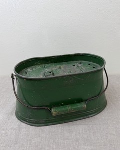 Vtg French Fishing Green Painted Metal Minnow Oval Bait Bucket Fishing Rustic