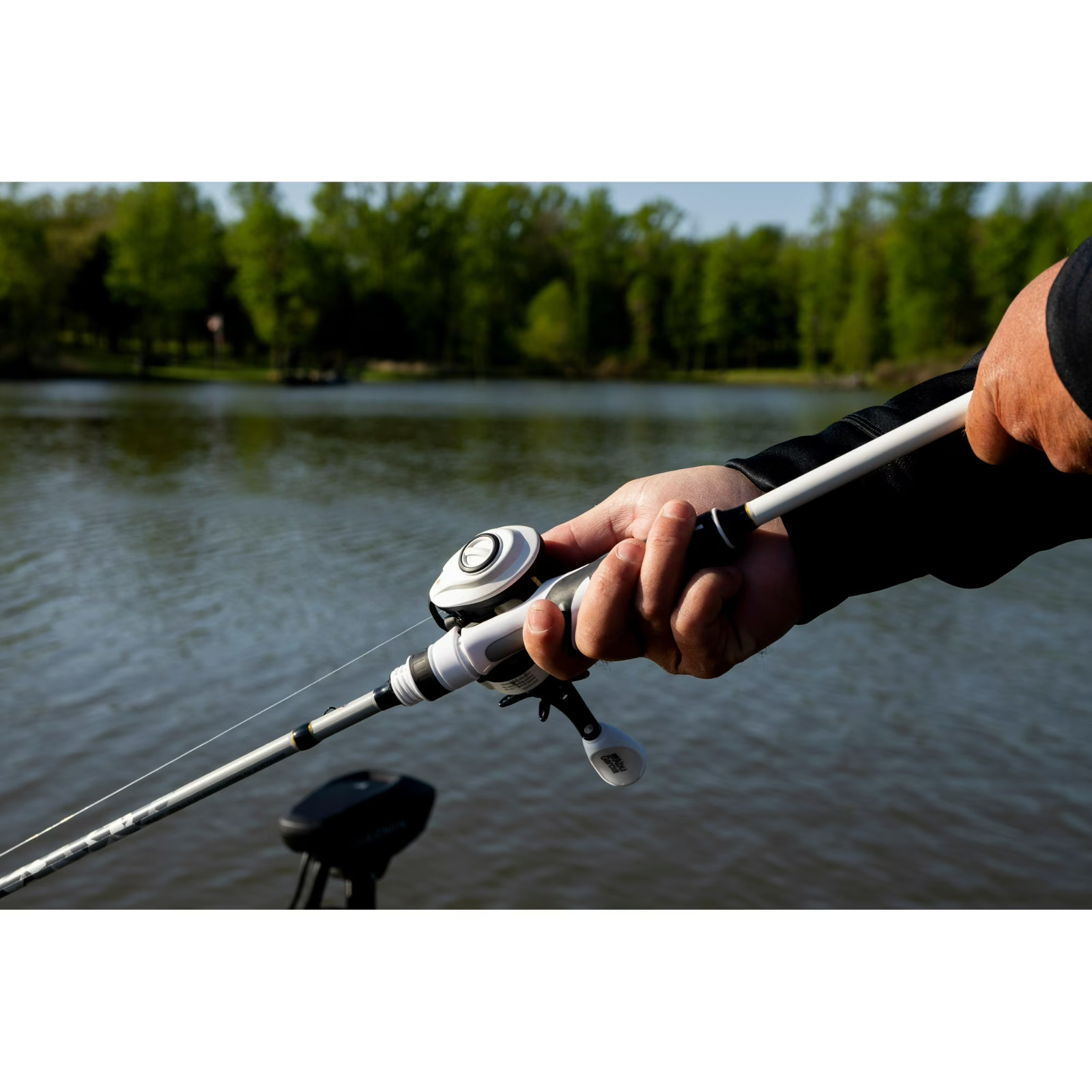 ABU GARCIA MAX4PRO-C LOW PROFILE REEL 1539729 New - Sealed