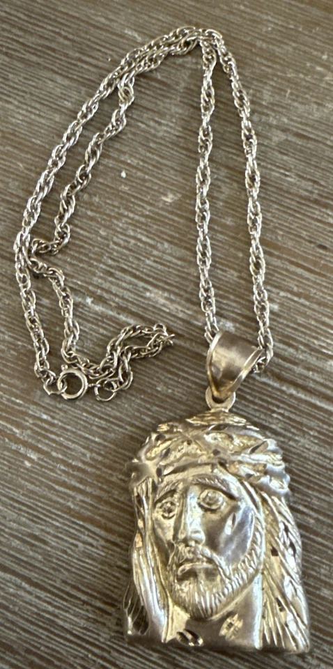 Collar Grande Tono Oro Brillante Colgante de Jesús (2") (16") Foto 3 de 4