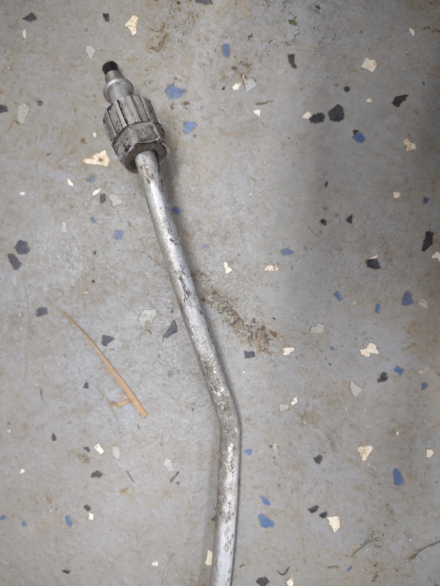 BUTCHER　30303 84-86 Nissan 300zx OEM AC to Evaporator Drier Pipe 92440 01P00 (87