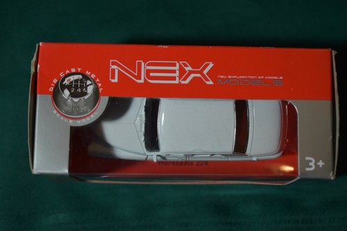WARSZAWA 224 from communist Poland 1:34 WELLY die-cast model car NIB - Picture 5 of 11