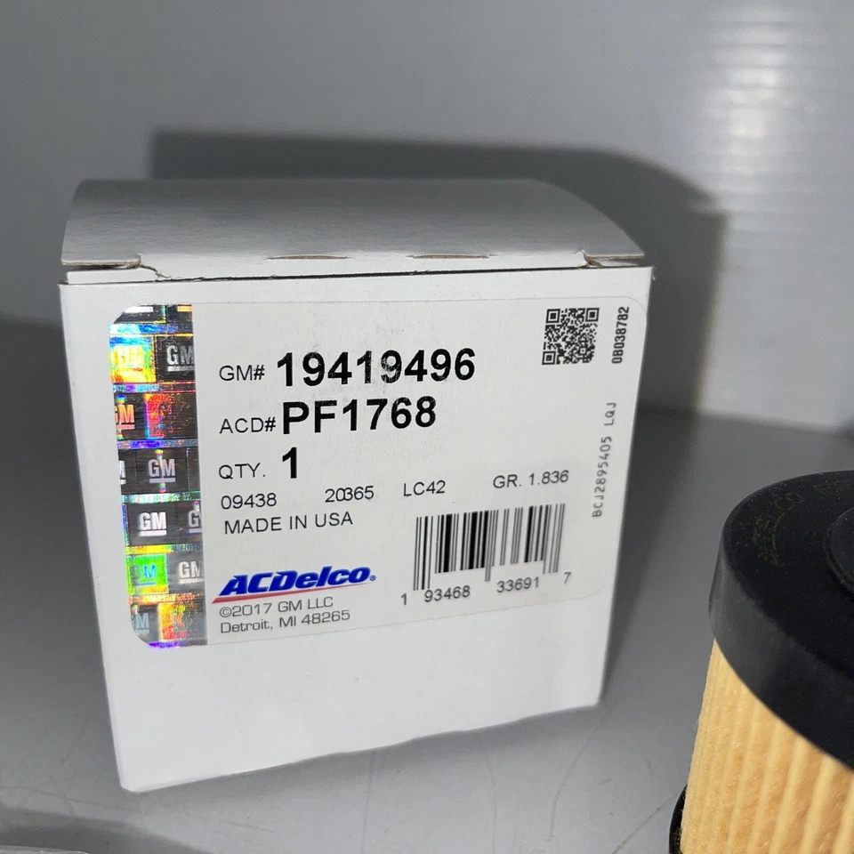 Filtro de aceite de motor ACDelco Gold PF1768 194194496 Foto 3 de 4