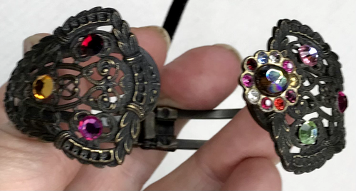 Vintage 1928 Large Colorful Rhinestone Hinged Bracelet Bronze Tone - Picture 5 of 8