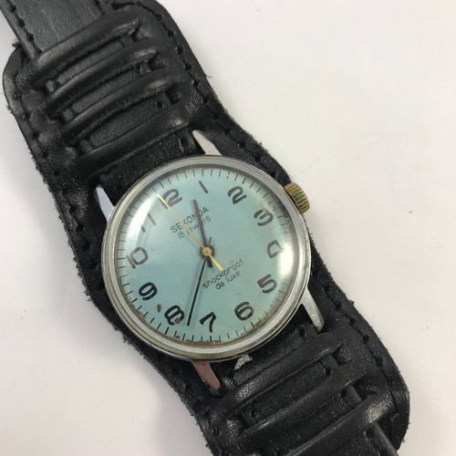 Montre vintage SEKONDA antichoc de luxe G - Photo 2/6