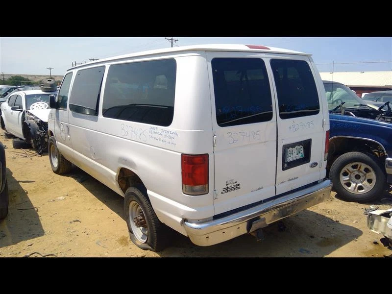 Conjunto de filtro de aire usado se adapta a: furgoneta Ford E350 2003 5,4 grado A Foto 4 de 4