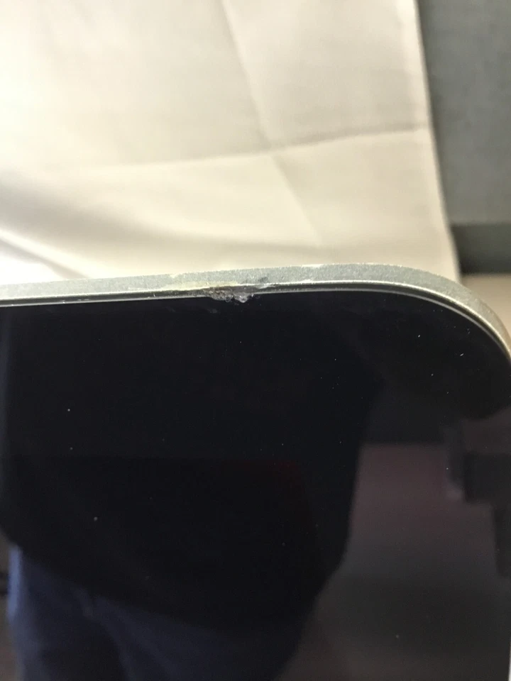 Apple iMac "Core i7" 4.2 27" (5K, mediados de 2017) - A1419 (EMC 3070) - Grado C Foto 3 de 4