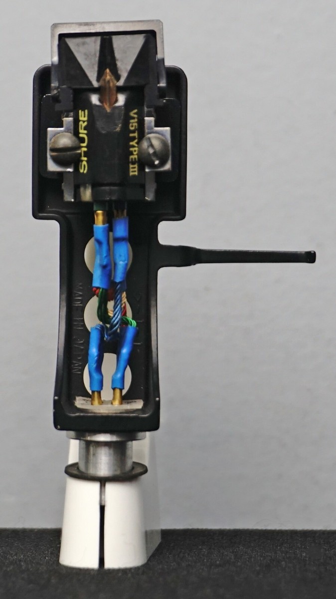 Cellule SHURE V15 TYPE III Avec Stylet SuperTrack Plus Et Coquille – Occasion