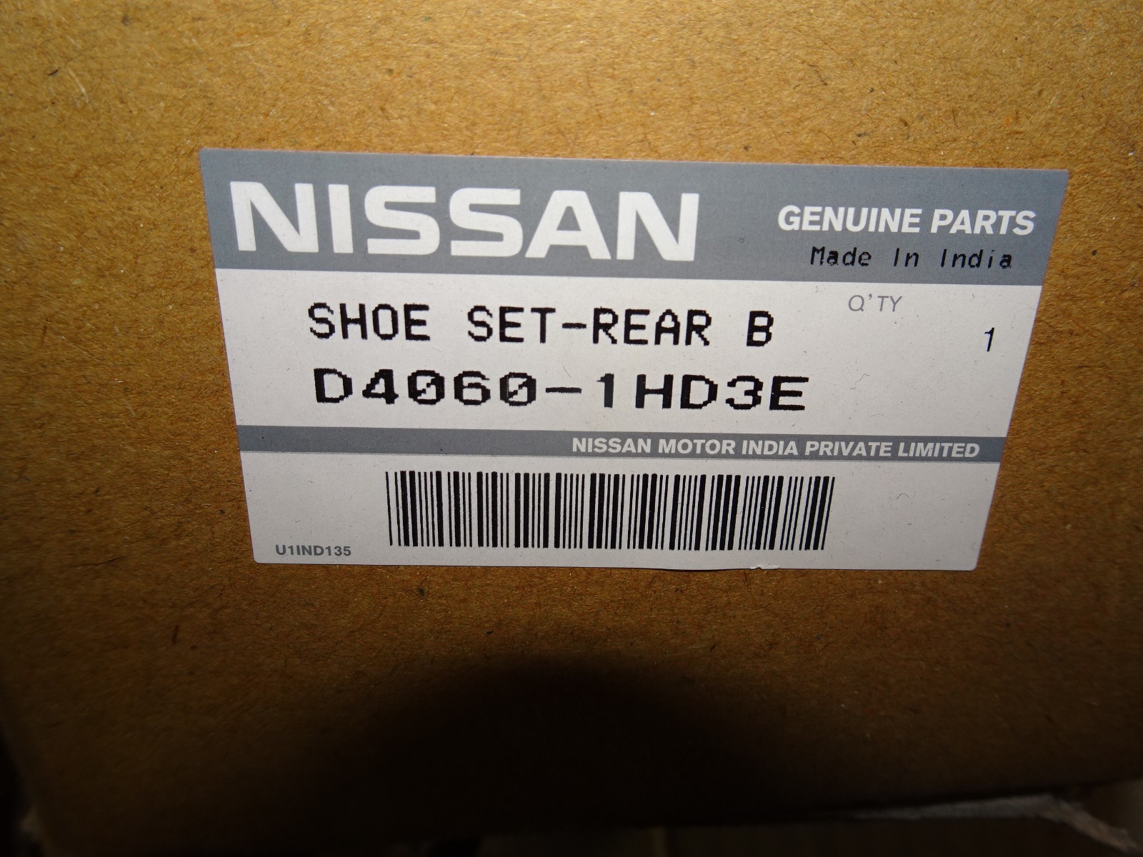 GENUINE NISSAN MICRA IV 2011 2014 REAR BRAKE SHOE SET D40601HD3E