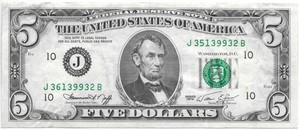 1974 $5 Federal Reserve Note Mismatched Serial Numbers J36139939B / J35139939B