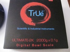 True Digitale Schüsselwaage - 2000g Kapazität Ultimate 2K - Schwarz - Neu im Karton!