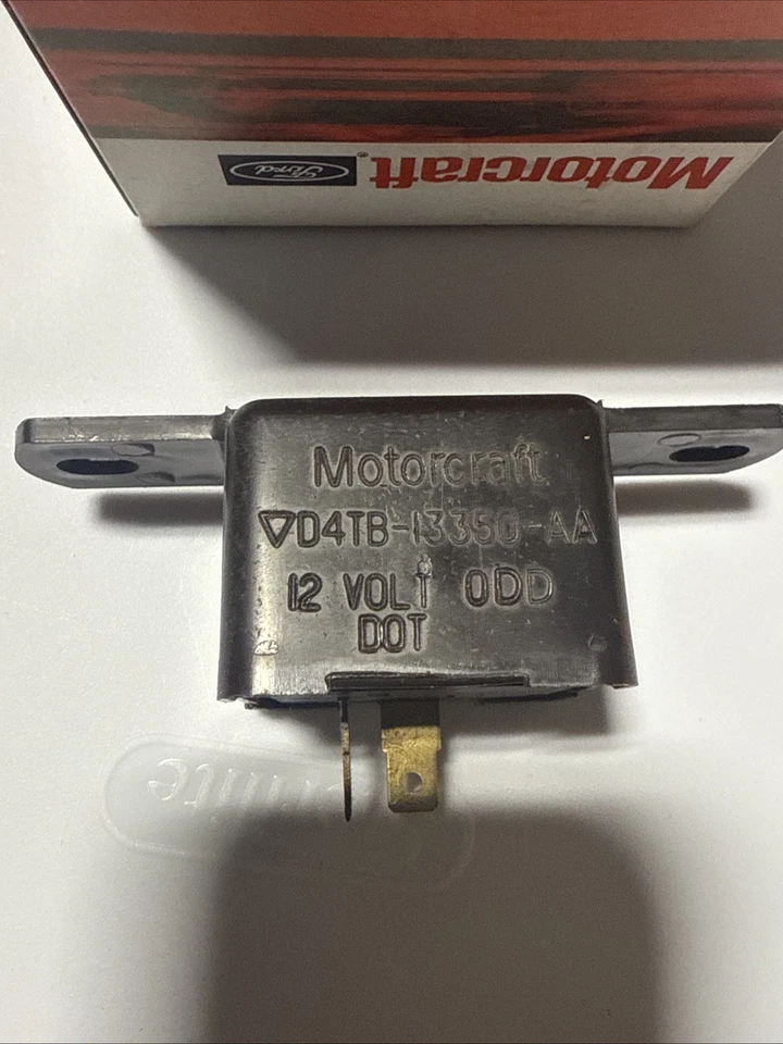 Motorcraft SF-555-A Indicator Flasher 1973-1977 Ford B500 F500 - D4TZ-13350-A - Image 2 of 4