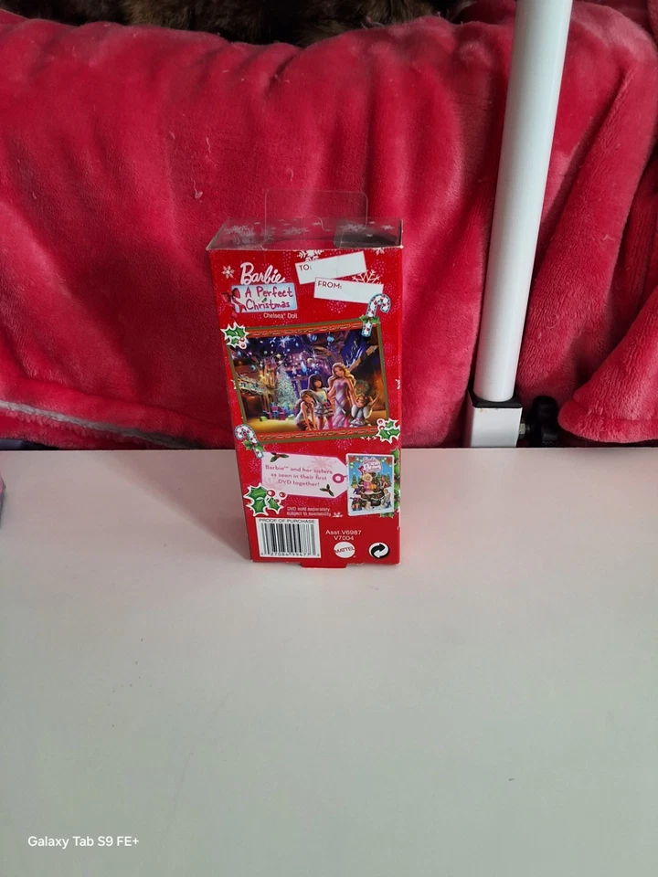 Boneca Chelsea 2011 Barbie A Perfect Christmas ALVO Exclusivo - Imagem 2 de 2