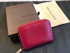 Excellent Condition Louis Vuitton Epi Zippy Coin Purse Fuchsia