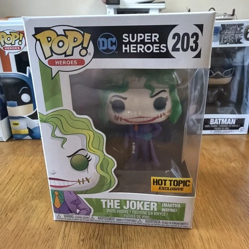 Funko Pop! Vinyl: DC Universe - The Joker (Martha Wayne) - Hot Topic (Exclusive)