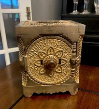 Antigua caja fuerte de casa fundida a prueba de robos J & E Stevens de 1897 - todo original sin llave