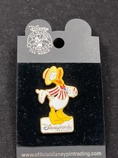 Disney Pin - DLR - Singing Friends - Dapper Dan - Donald Duck 29905 2004