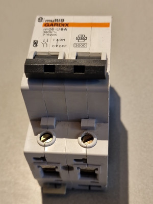 Gardy Multi 9 (Schneider Electric) U6A Leistungsschalter   GEBRAUCHT