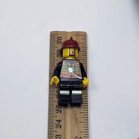 LEGO City FIREFIGHTER - DARK RED HELMET City Fire Minifigure Minifig (yy45)