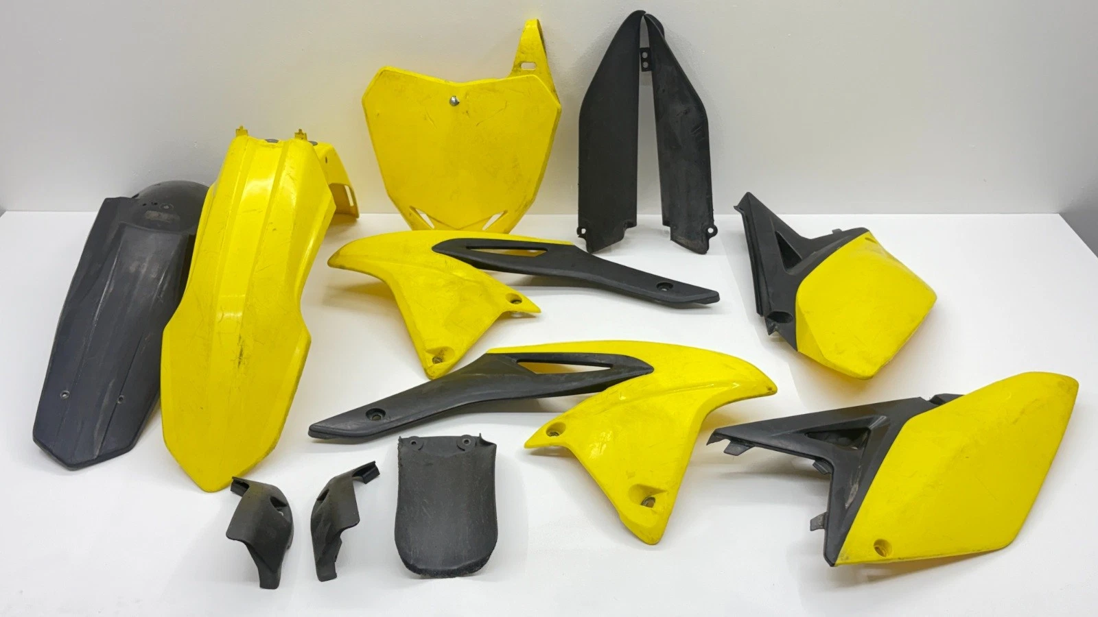 2015 Suzuki RMZ250 Plastics Kit Yellow Black Shroud Fender Panel Guard Protector
