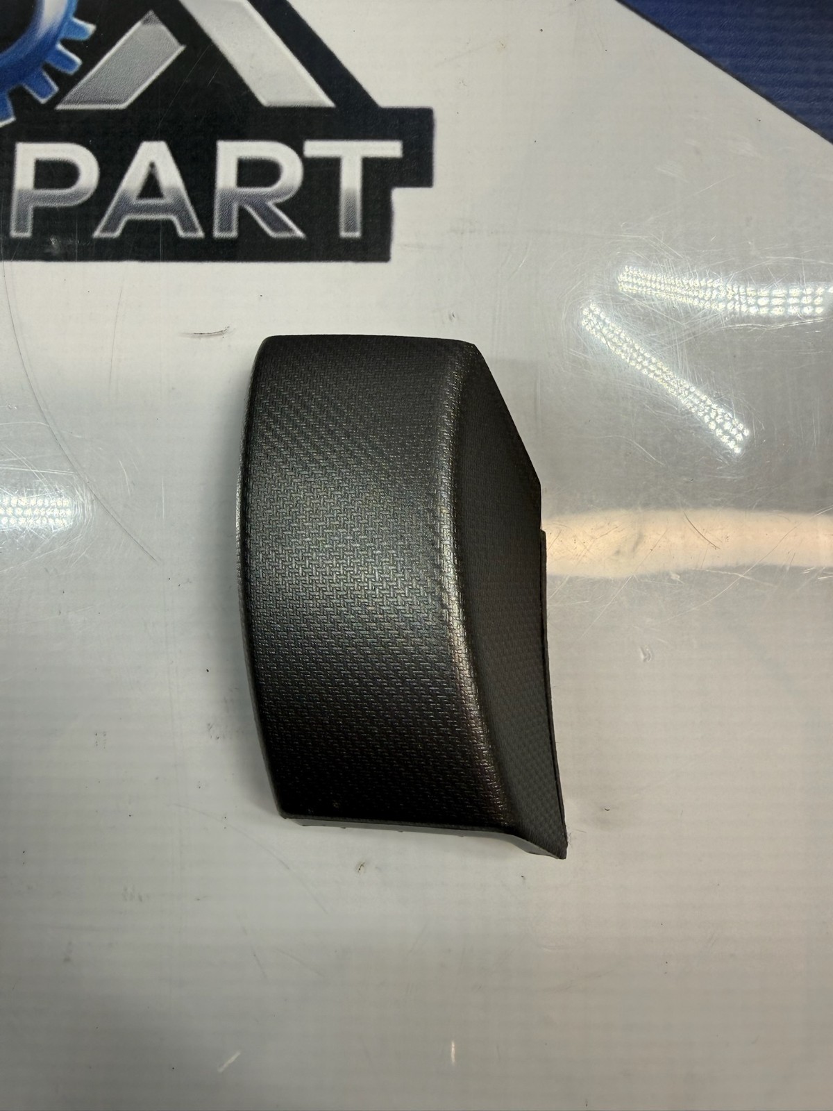 2016-2022 HONDA CIVIC DRIVER SIDE TRIM MOLDING 77230-TBA-A0 OEM