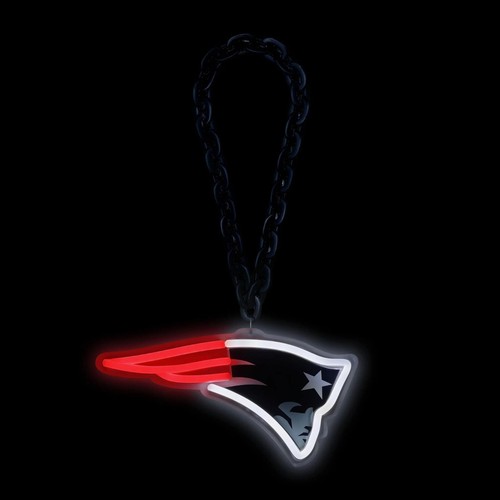 Cadena de fanáticos de la NFL, logotipo grande del equipo iluminado de neón - Imagen 84 de 128